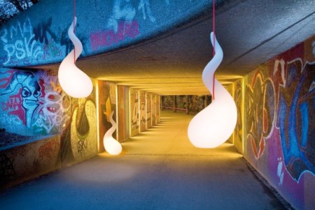 Lampe alien collection d\'un un tunnel