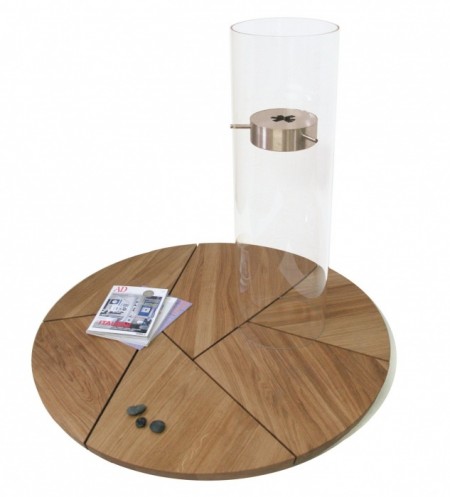 cheminée cylindrique en verre à  l\'éthanol sur socle en bois rond Ponton fireplace