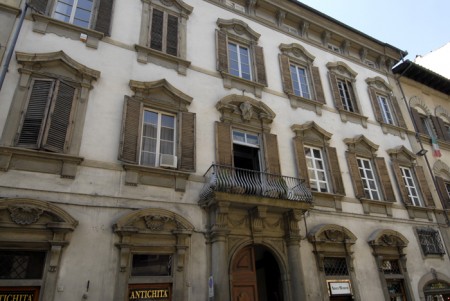 façade de l'institut du design de Florence