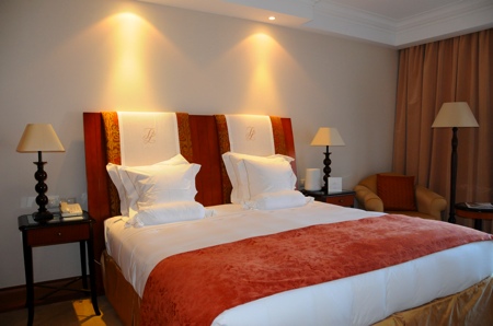 Chambre de luxe de l\'hotel Penha Longa