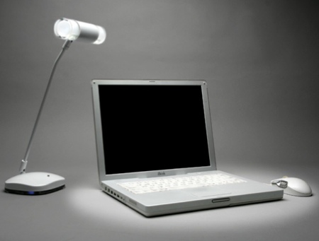 Lampe Mr T & Mrs T Lumenworks et macbookpro