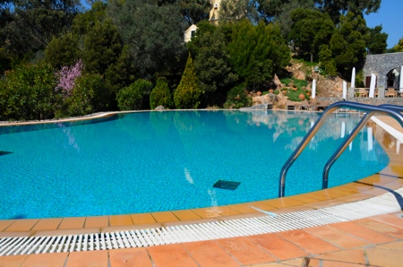 Piscine de l'hotel Penha Longa à Sintra au Portugal