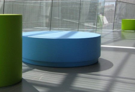 Grand pouf rond design bleu