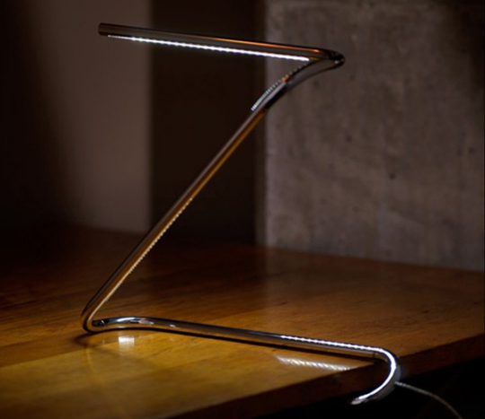 Lampe de bureau paperclip lamp