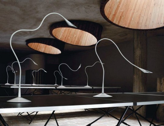 Nosy, lampe de table flexible by Lighyears