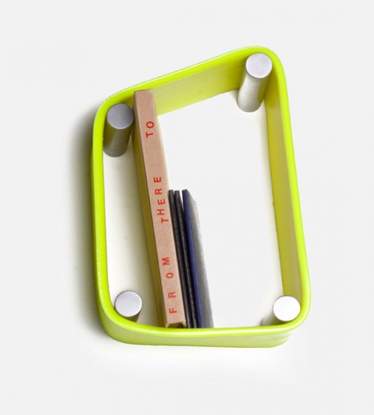 Etagère élastique Stretch shelf par Pete Oyler