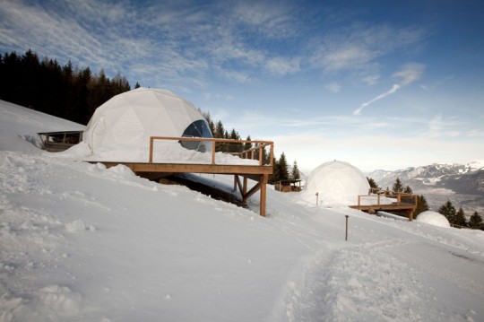 Les igloos design de l'hotel Whitepod