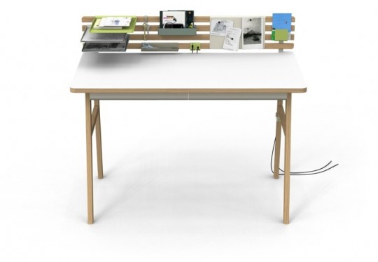 Bureau contemporain en bois Organised Mess