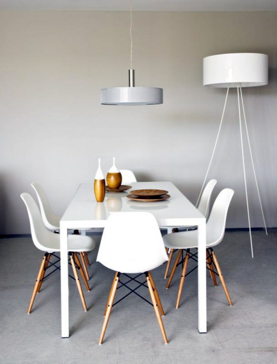 The square house, table de salle à  manger rétro