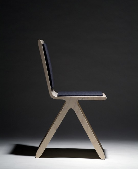 Chaise en bois design Kampa chair