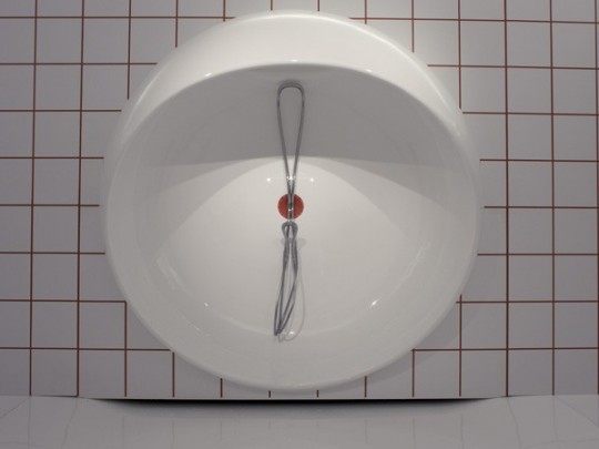 Douche rotative Teuco Rotator par Ron Arad