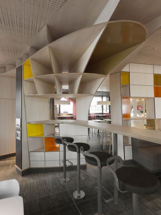 Nouveau Mac Donald's déco design