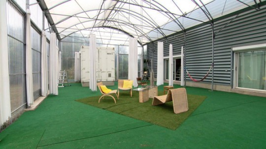 Intérieur de la maison Serre industrielle à Lille