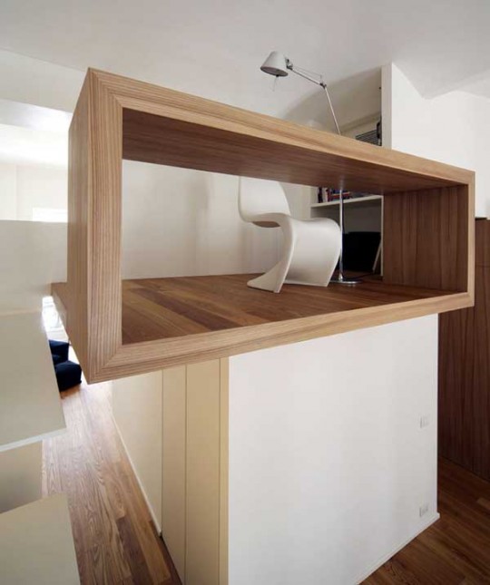 Bureau en bois minimaliste