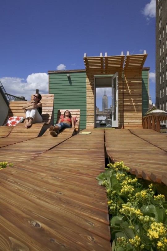 Espace bronzage sur un toit terrasse original