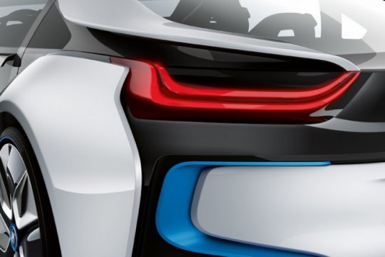 BMW i8, feu arrière à LED