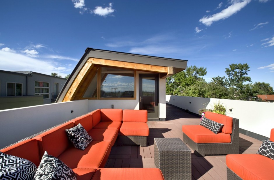 Shield house studio ht 4 toit terrasse plein ciel.jpg