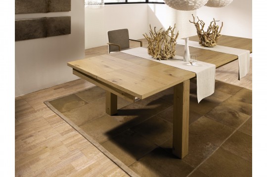 Table en chêne naturel avec rallonges Hà¼lsta ET 1400