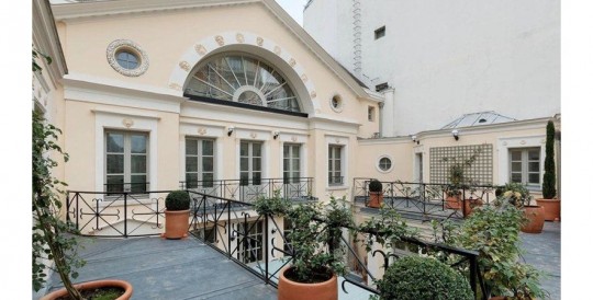 Terrasse de l'hà¶tel particulier de Depardieu