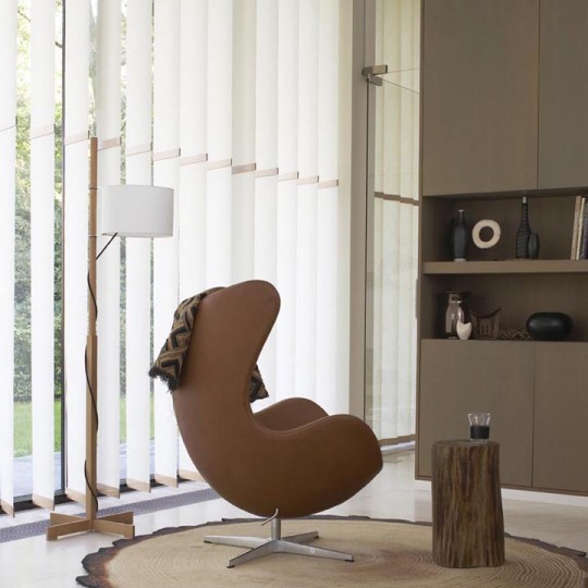 Store à  bandes verticales Luxaflex