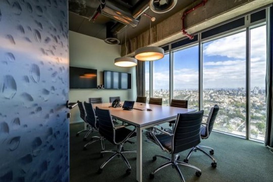 Les bureaux de Google à Tel Aviv : Salle de réunion