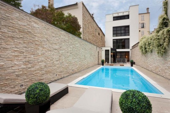 Villa contemporaine avec piscine à  Courbevoie