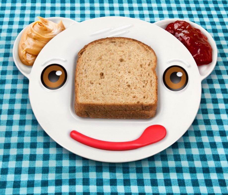 ASSIETTE ENFANT CÉRAMIQUE PEANUTS™ | Zara Home Tunisie / Tunisia