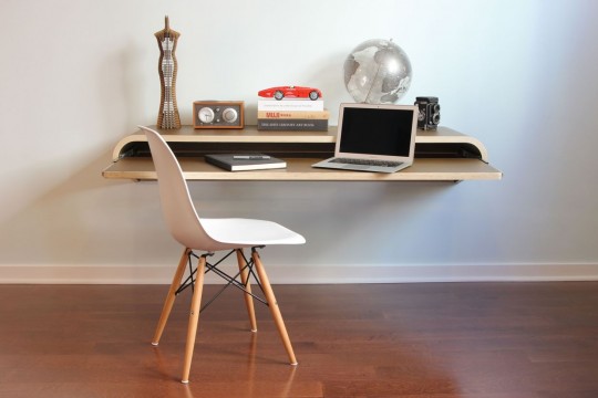 Bureau flottant design