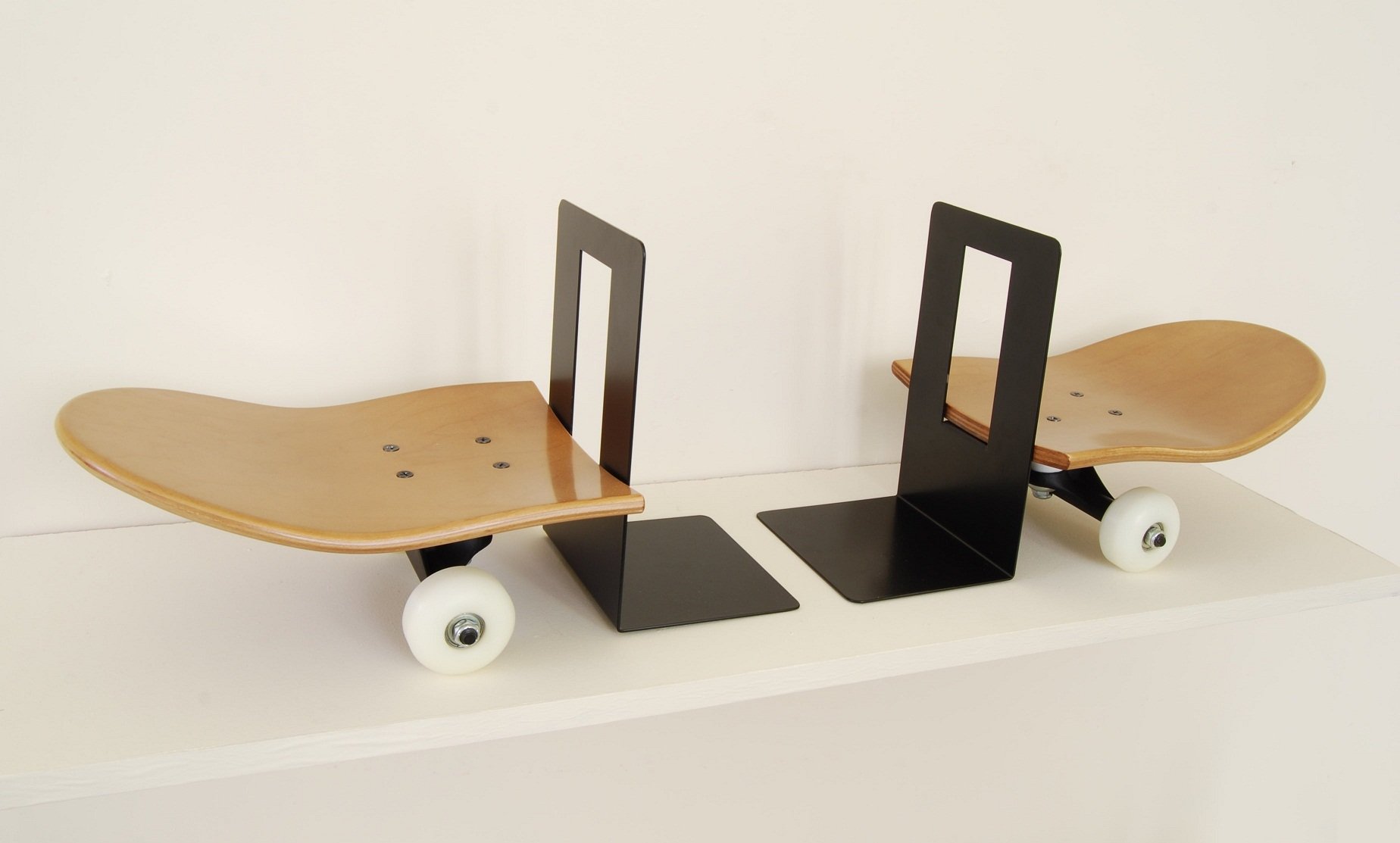 Serre livres planche de skateboard by skate home