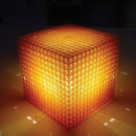 Cube lumineux réalisé avec une imprimante 3D