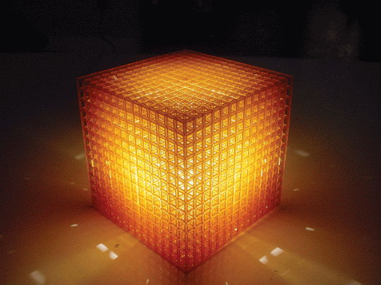 Lampe Open Cube MGX by Materialise