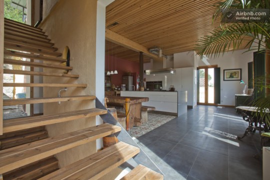 Maison du 19ème siècle - intérieur en bois naturel