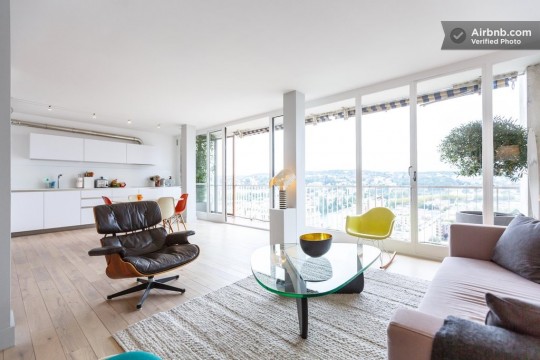 Grand appartement avec déco vintage et vue sur Paris