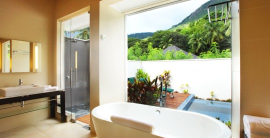 Hotel Hlton Labriz Seychelles - Beachfront villa avec douche extétrieure
