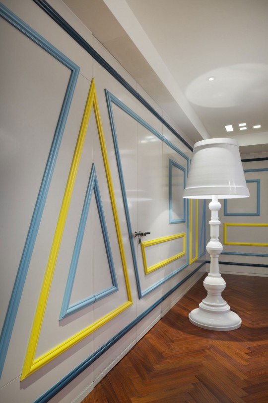 Appartement chinois déco colorée - lampadaire blanc rétro chic