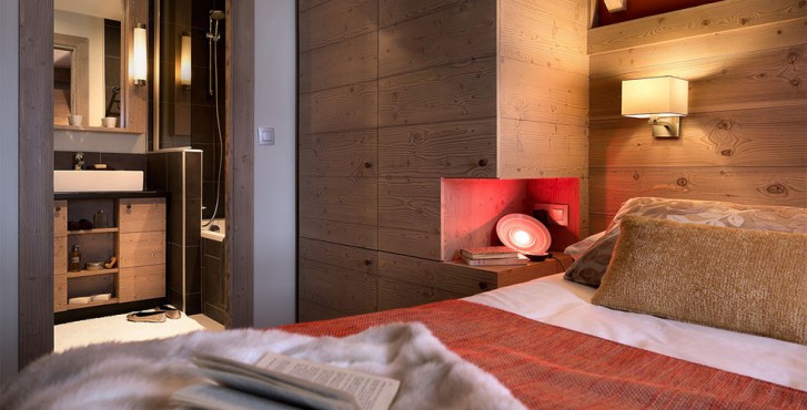 Résidence les terrasses d'Helios à Flaine - chambre avec salle de bain design