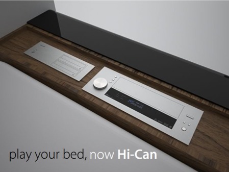 chaine hifi intégrée dans le lit à baldaquin du futur Hican