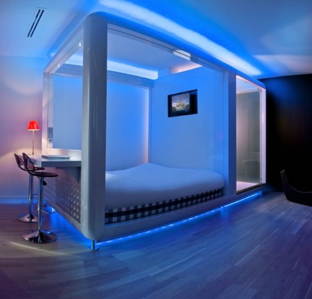 chambre bleue hotel Qbic