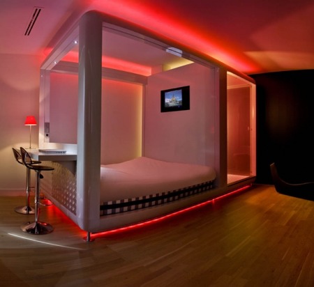 chambre rouge hotel Qbic