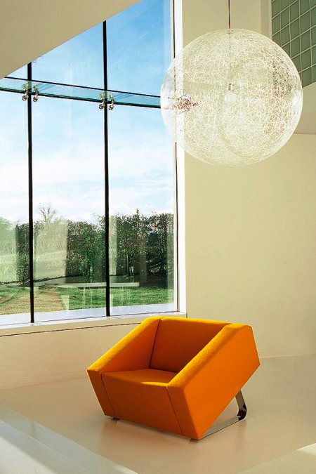 fauteuil design lounge Obelisk chair orange - Ross Didier