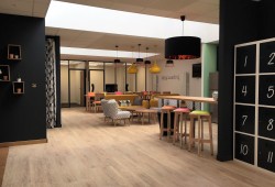 Loft Coworking : un ancien bureau d’huissier de justice transformé en LOFT Loft Coworking : un ancien bureau d’huissier de justice transformé en LOFT