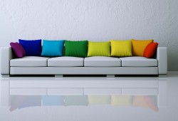 Home made : Relookez vos vieux coussins avec des tissus colorés ! Home made : Relookez vos vieux coussins avec des tissus colorés !