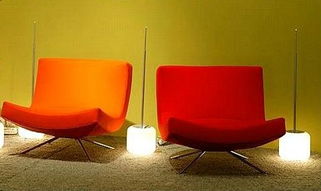 Lampe à poser aware par Frédéric Sofia chez Ligne Roset