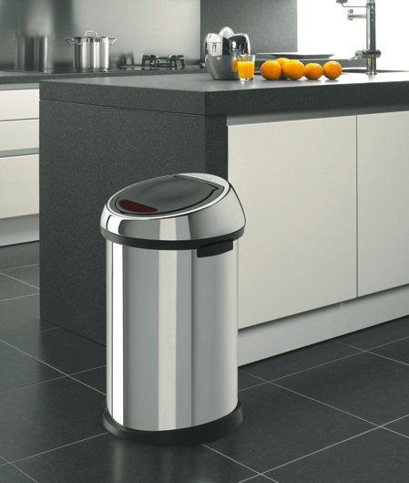 Poubelle en alu design Brabantia - Sensor bin