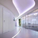 Bureaux IBM Ã  Rome - couloir courbe