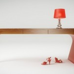 Stiletto desk : le bureau Ã  talon aiguille de Splinter Works