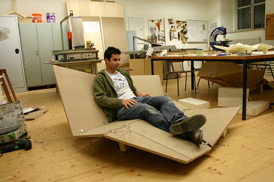 Cay sofa - prototype de canapé pliable en bois
