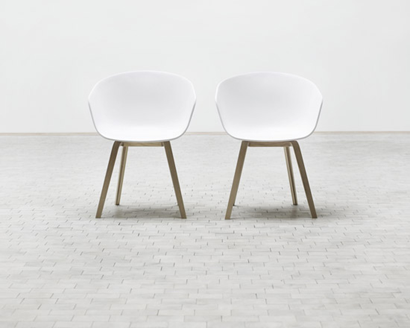 About a chair, fauteuil design blanc