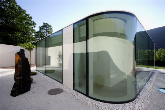 Maison contemporaine en verre Lake Lugano house