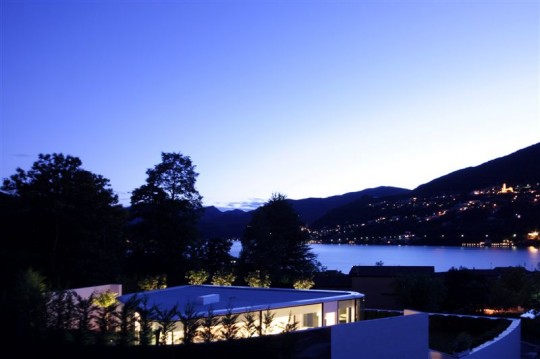 Maison avec vue sur le lac de Lugano